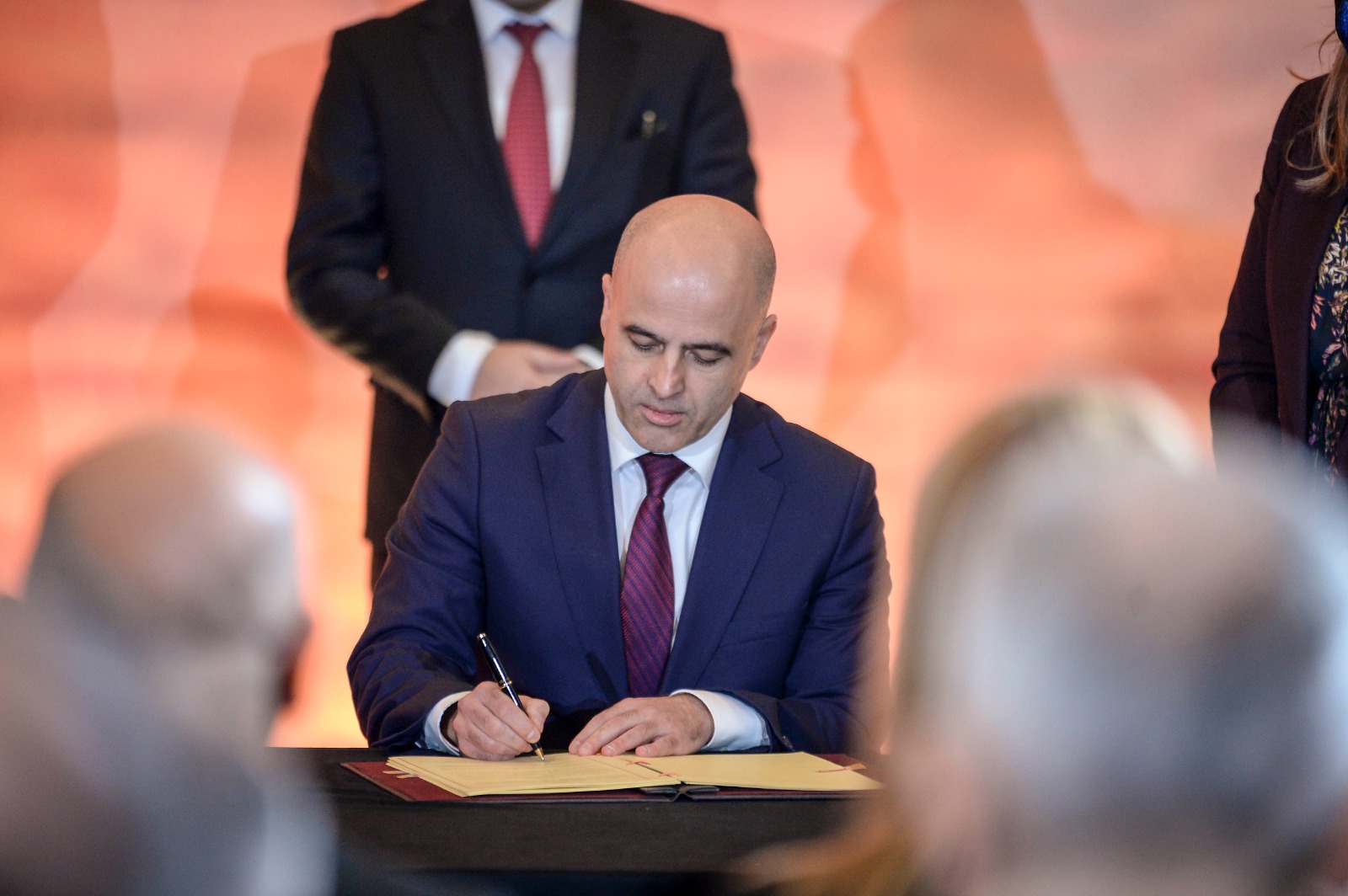 Претседателот на СДСМ, Ковачевски, потпиша важни договори во рамки на „Отворен Балкан“
