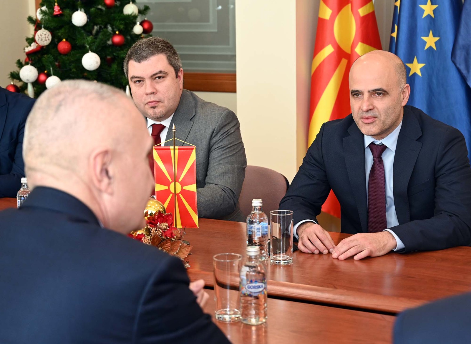Ковачевски на средба со Илир Мета: Заедничка иднина на Северна Македонија и Албанија е во ЕУ, соработката дополнително ќе се интензивира