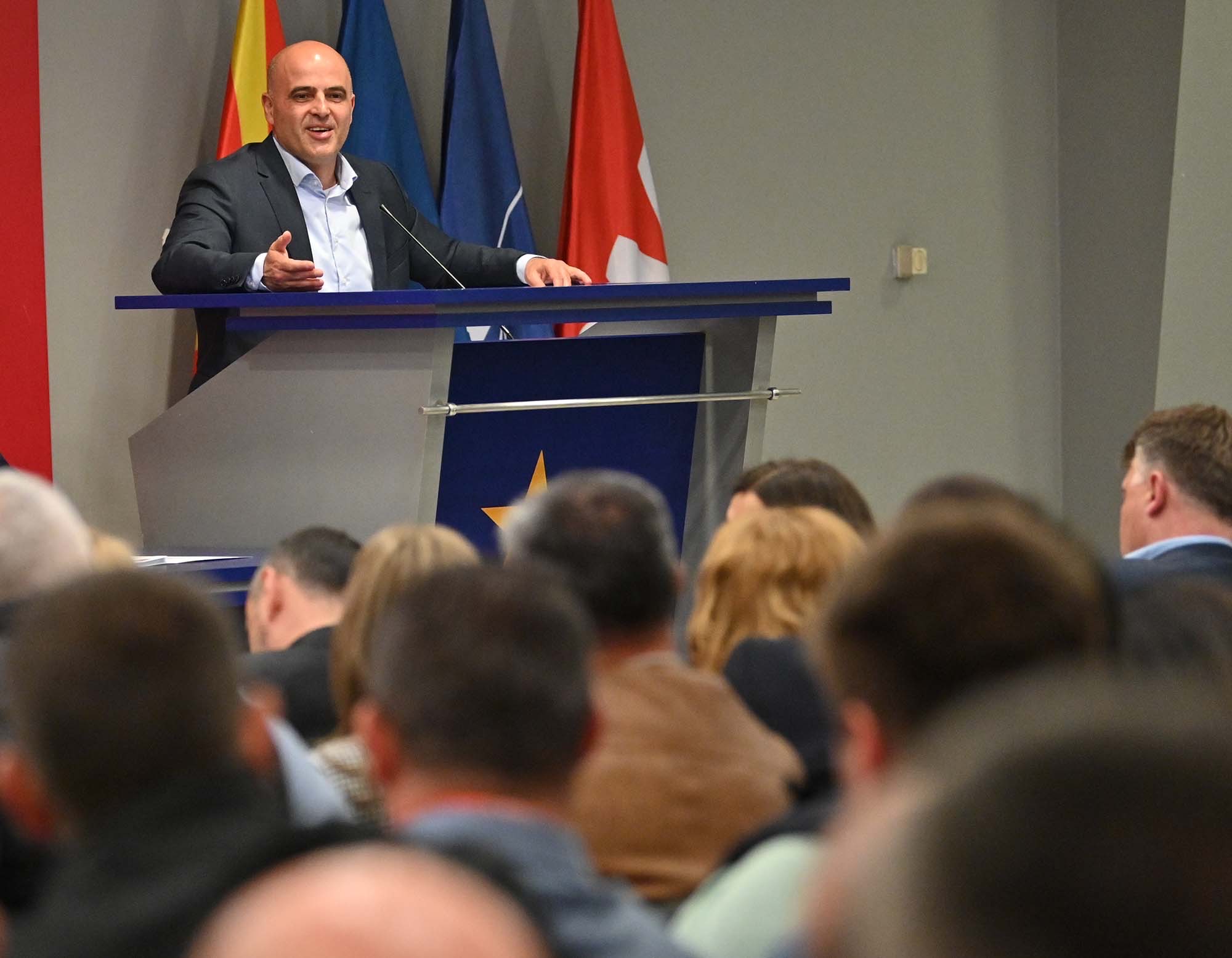 Ковачевски на ЦО на СДСМ: ВМРО-ДПМНЕ треба да одлучи дали ќе се приклучи кон проевропскиот блок цела, или во делови
